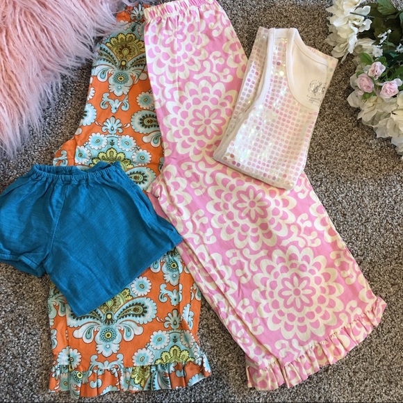 Bundle of girls top and ruffle pants - Picture 8 of 8